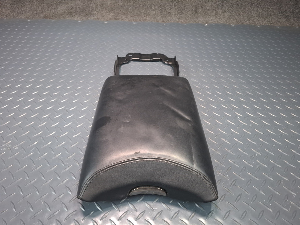 2010 Lexus UVF46L LS600h Center Console Leather Armrest Lid Cover OEM