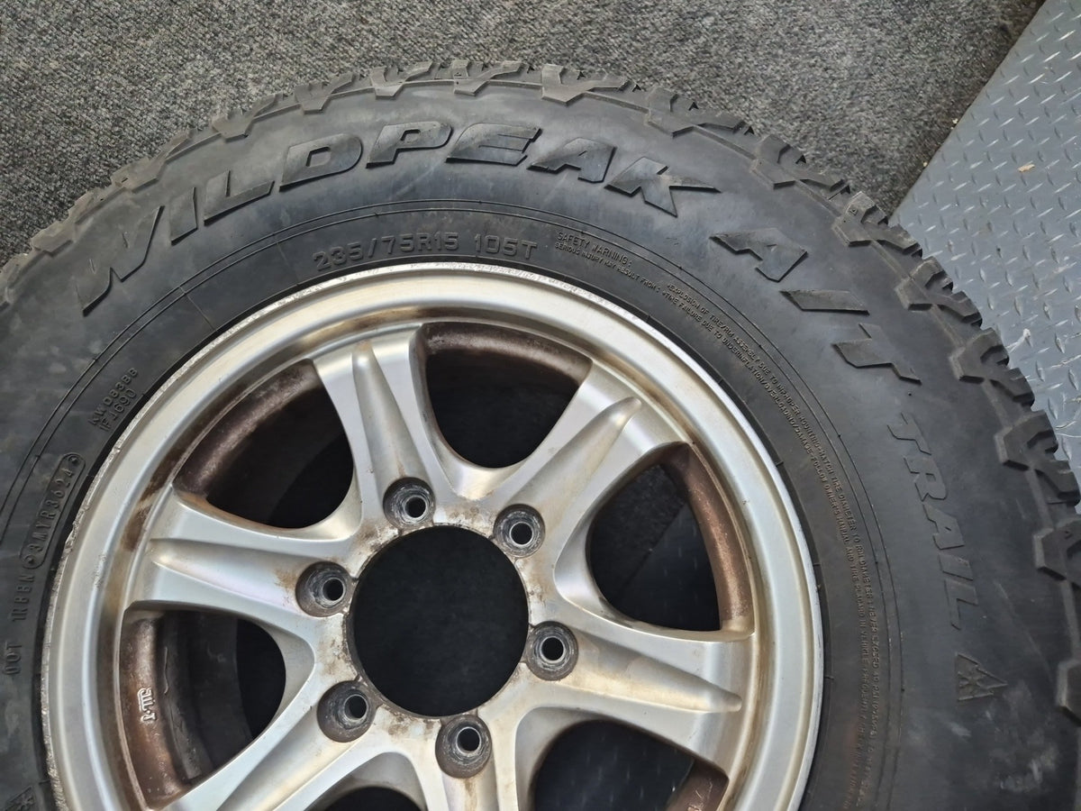94-95 Toyota Hiace Set of 4 Weds R15" Alloy Wheel Rim 15x6.5J ET28 235/75 OEM