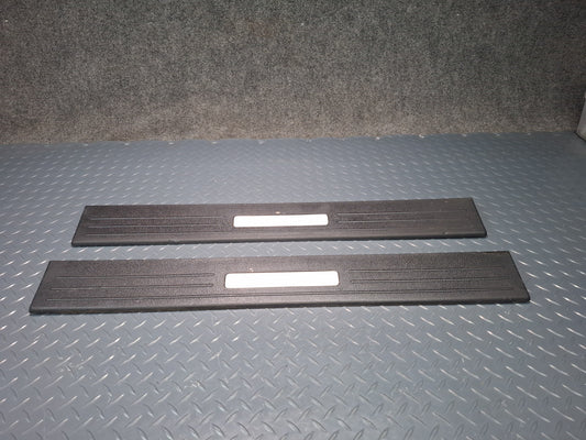 02-05 Ford Thunderbird Set of 2 Left & Right Door Scuff Sill Plate Trim Panel