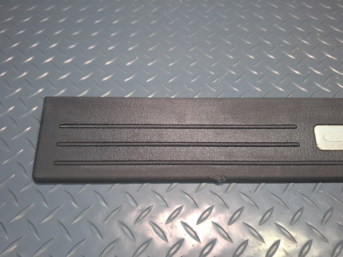 02-05 Ford Thunderbird Set of 2 Left & Right Door Scuff Sill Plate Trim Panel