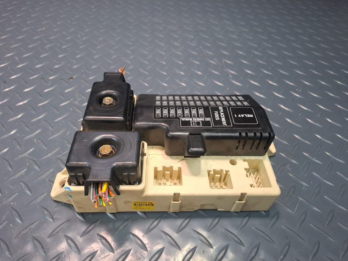 02-05 Ford Thunderbird Cabin Fuse Relay Box Module OEM