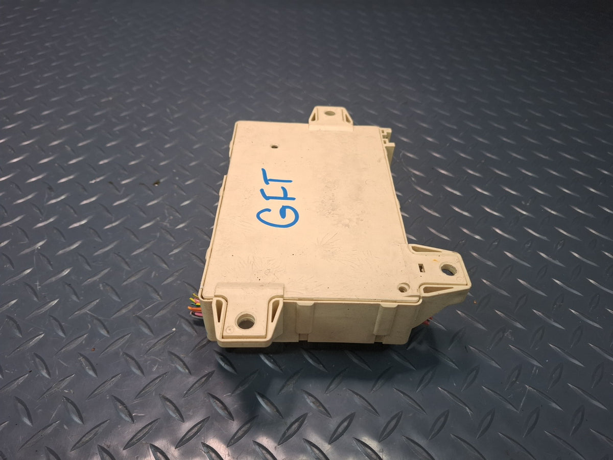 02-05 Ford Thunderbird Cabin Fuse Relay Box Module OEM