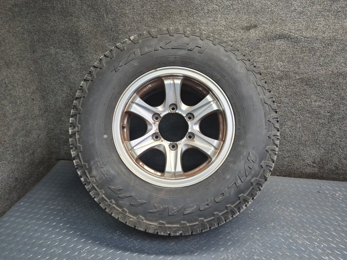 94-95 Toyota Hiace Set of 4 Weds R15" Alloy Wheel Rim 15x6.5J ET28 235/75 OEM