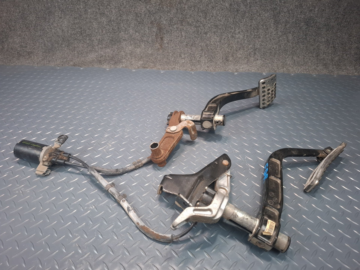 05-06 Dodge RAM SRT10 DR Set of 2 Gas & Brake Pedal OEM