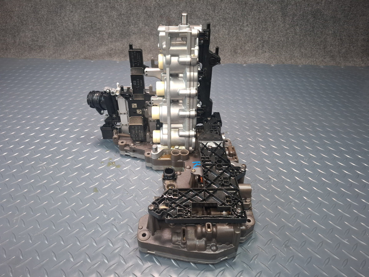 13-15 Audi RS5 8F7 Automatic Transmission Valve Body Mechatronic 87K Miles OEM