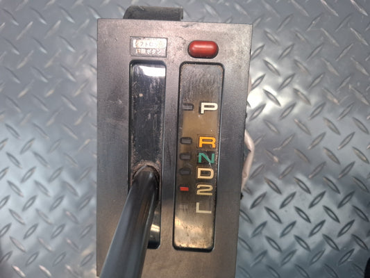 93-95 Toyota Hiace KZH106 A/T Automatic Transmission Shifter w Knob Assembly OEM