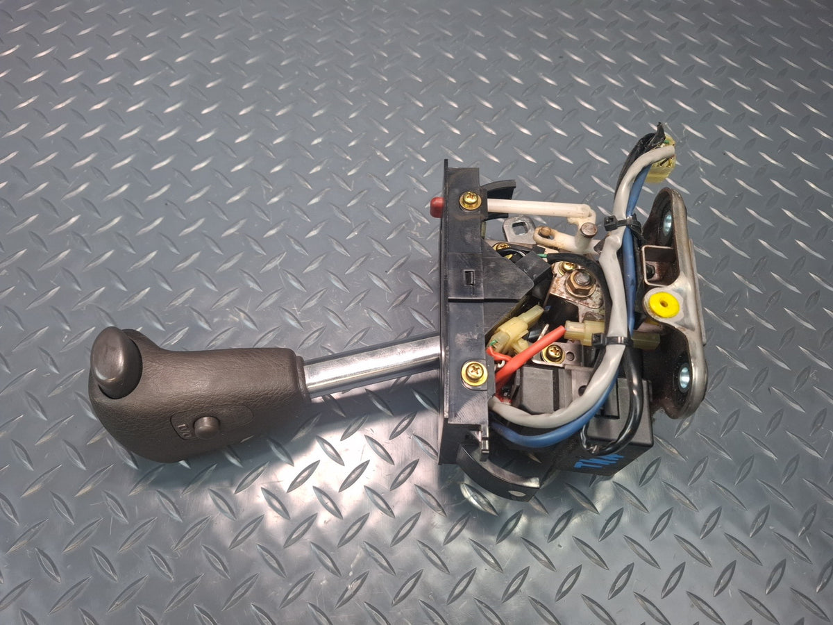 93-95 Toyota Hiace KZH106 A/T Automatic Transmission Shifter w Knob Assembly OEM