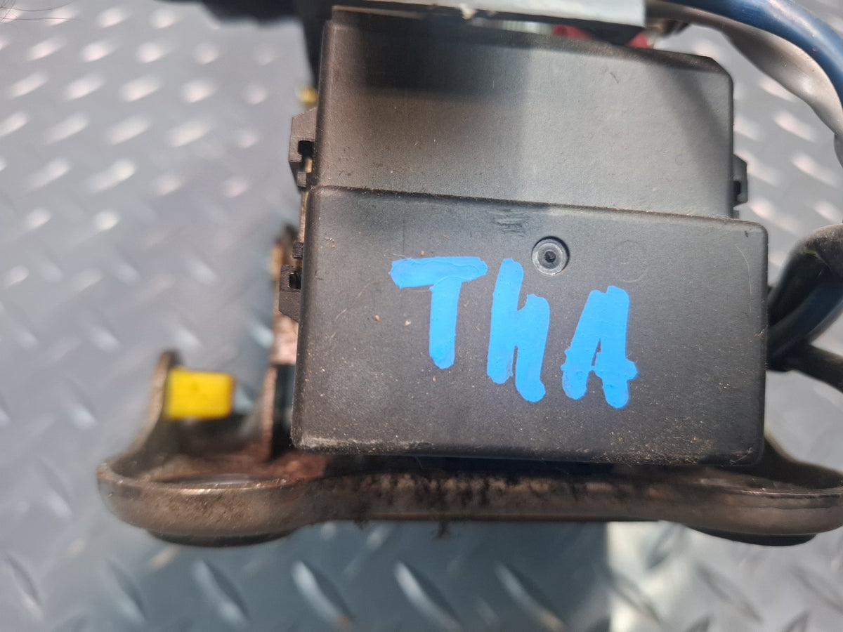 93-95 Toyota Hiace KZH106 A/T Automatic Transmission Shifter w Knob Assembly OEM