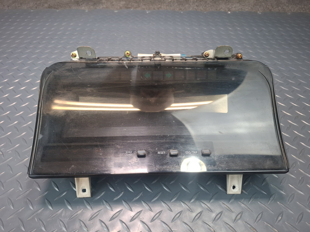 94-95 Toyota Hiace KZH106W 1KZTE 4WD AT Instrument Cluster Gauge Speedometer OEM