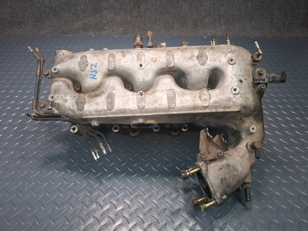 87-89 Nissan Z31 300ZX VG30E NA Intake Manifold OEM