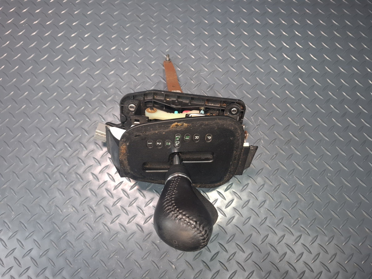 02-05 Ford Thunderbird A/T Automatic Transmission Shifter Assembly OEM