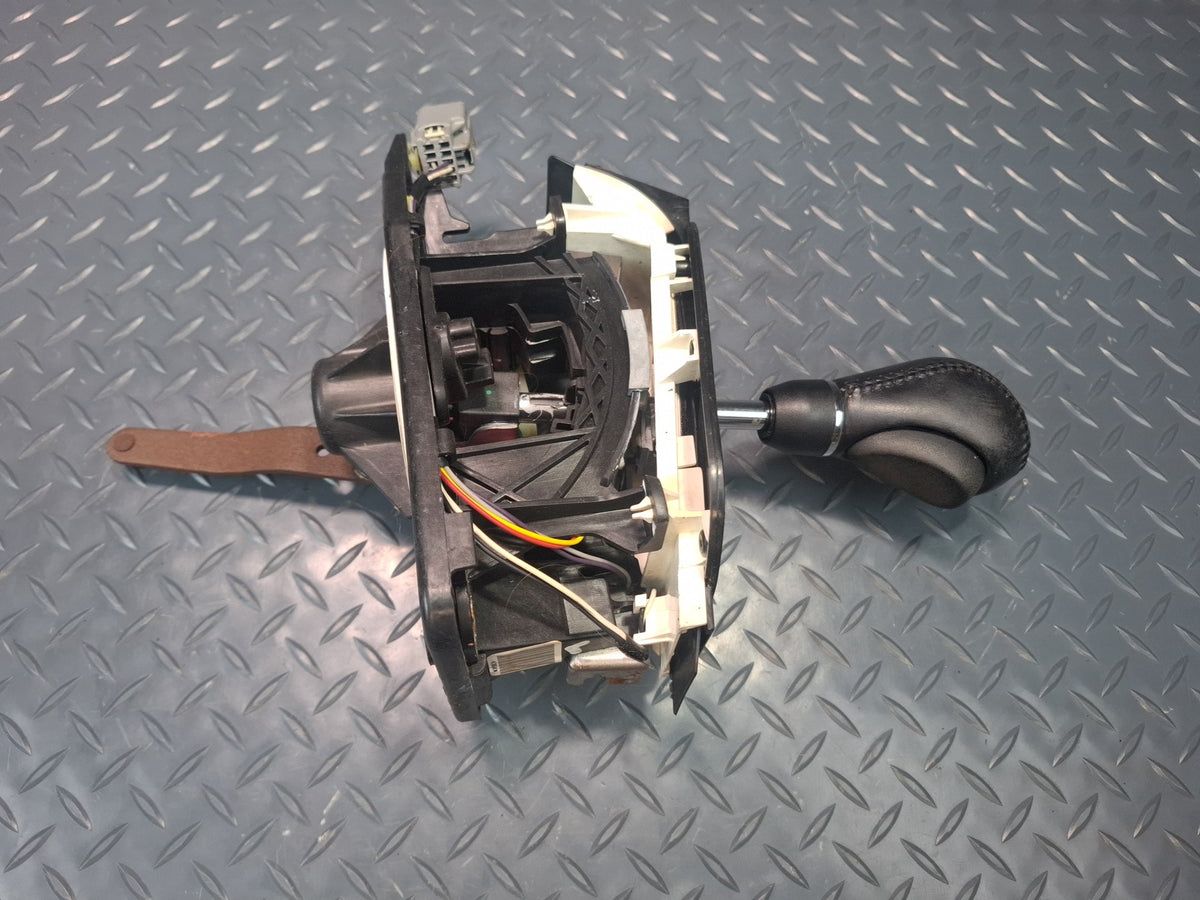 02-05 Ford Thunderbird A/T Automatic Transmission Shifter Assembly OEM