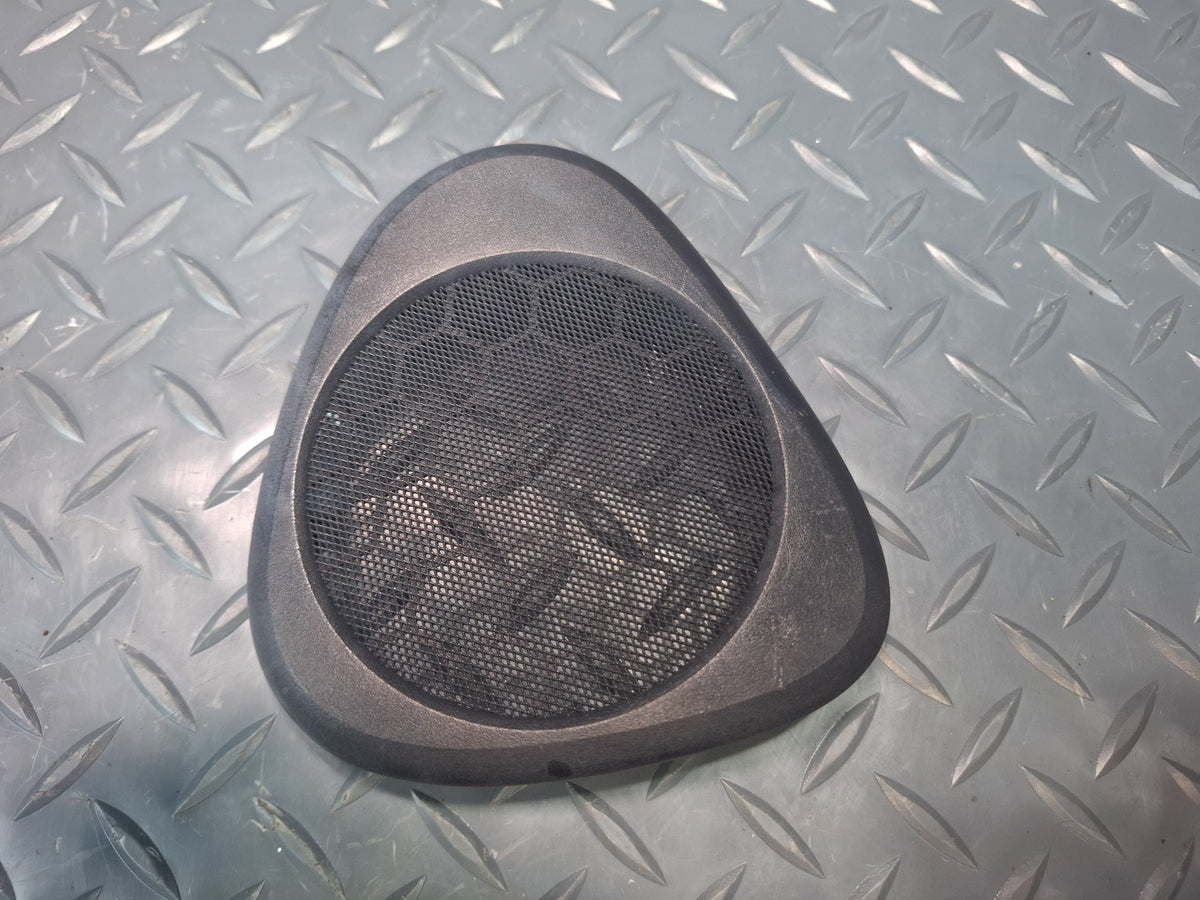 02-05 Ford Thunderbird Set of 2 Center Console Left & Right Speaker OEM