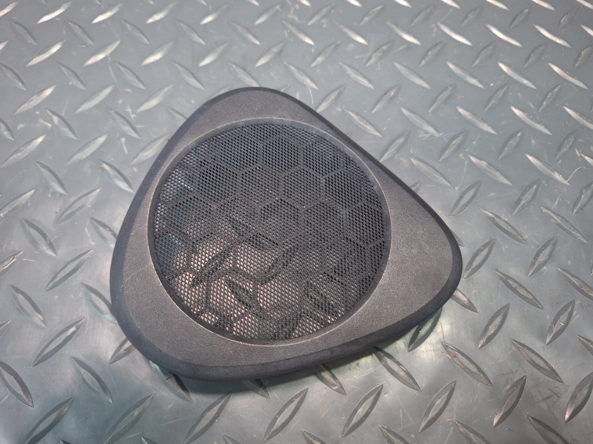 02-05 Ford Thunderbird Set of 2 Center Console Left & Right Speaker OEM