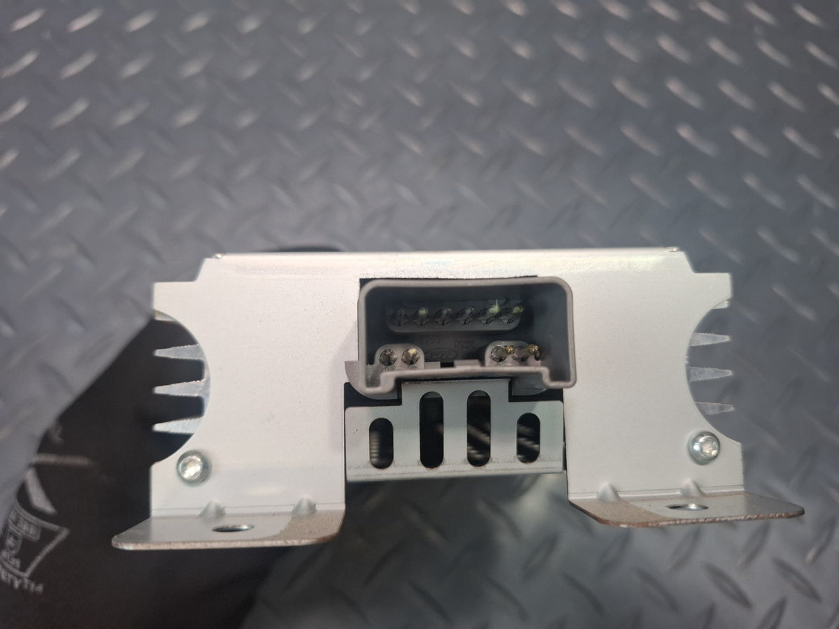02-05 Ford Thunderbird Radio Audio Amplifier AMP 2C6F-18C808-AA OEM