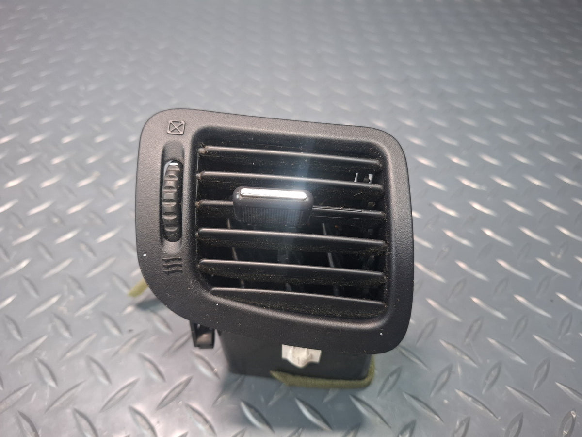 02-05 Ford Thunderbird Set of 2 Front Left & Right Dash A/C Air Vent Grille OEM