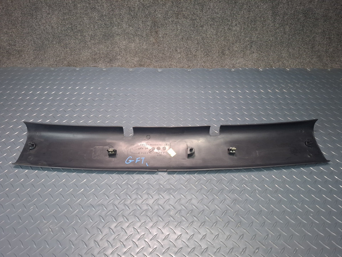02-05 Ford Thunderbird Front Interior Headliner A Pillar Lower Trim Panel Set