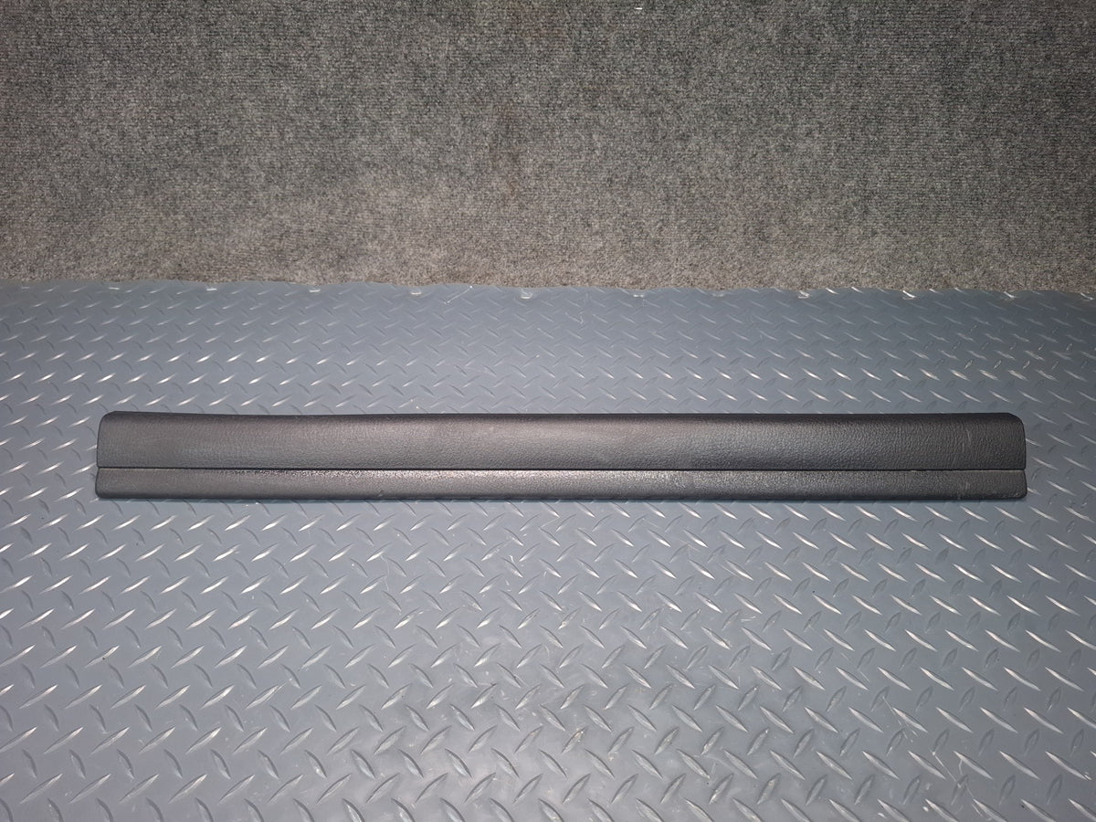 02-05 Ford Thunderbird Set of 2 Door Inner Scuff Sill Plate Trim Panel OEM