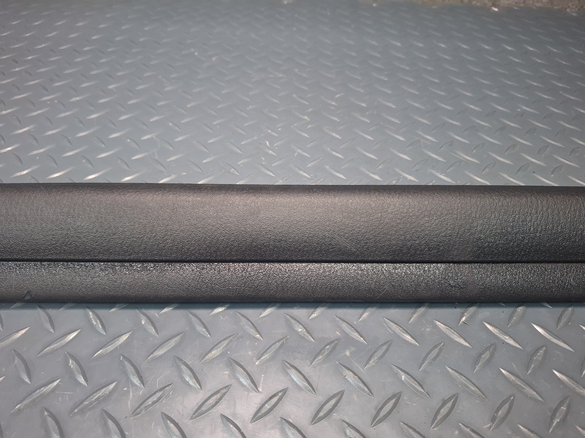 02-05 Ford Thunderbird Set of 2 Door Inner Scuff Sill Plate Trim Panel OEM