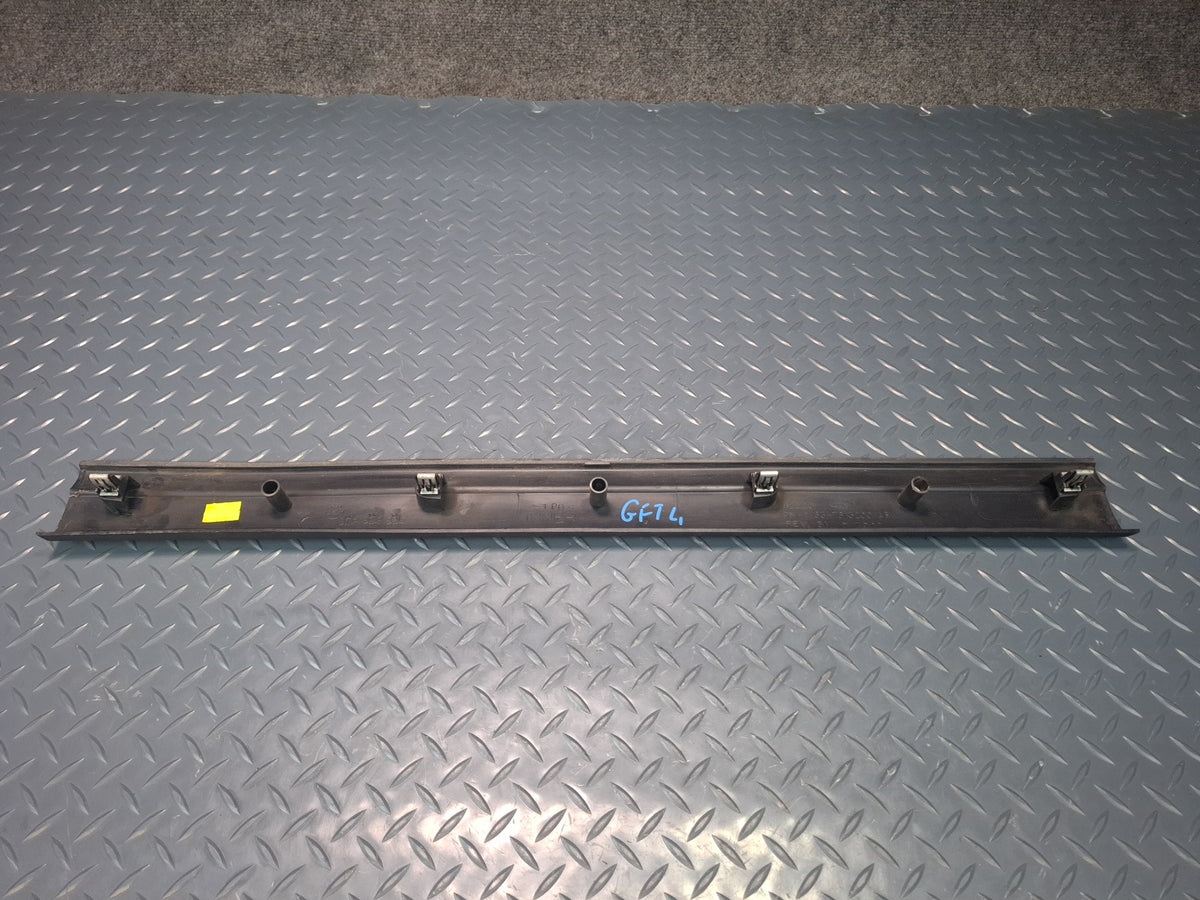 02-05 Ford Thunderbird Set of 2 Door Inner Scuff Sill Plate Trim Panel OEM
