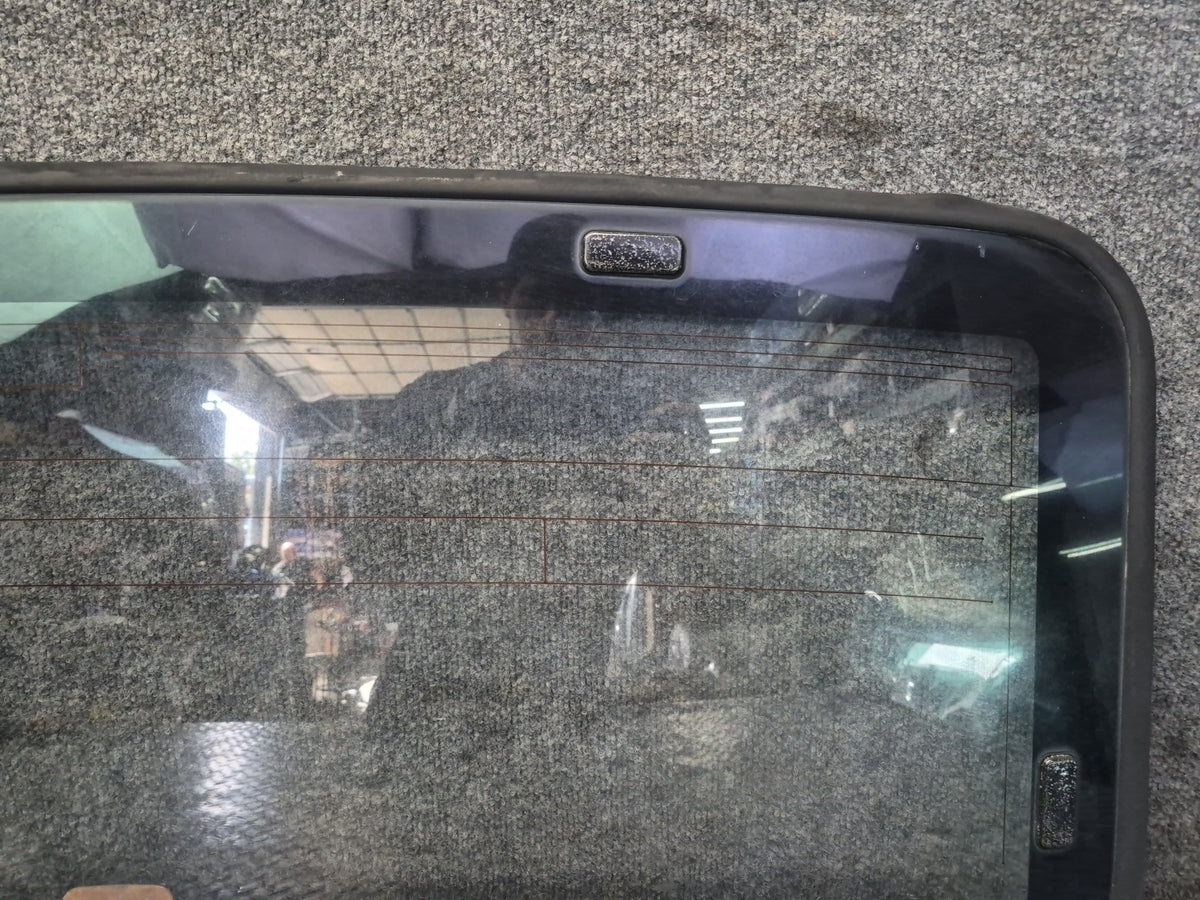 94-96 Toyota Hiace KZH106W Front Upper Sunroof Moon Roof Window Glass OEM