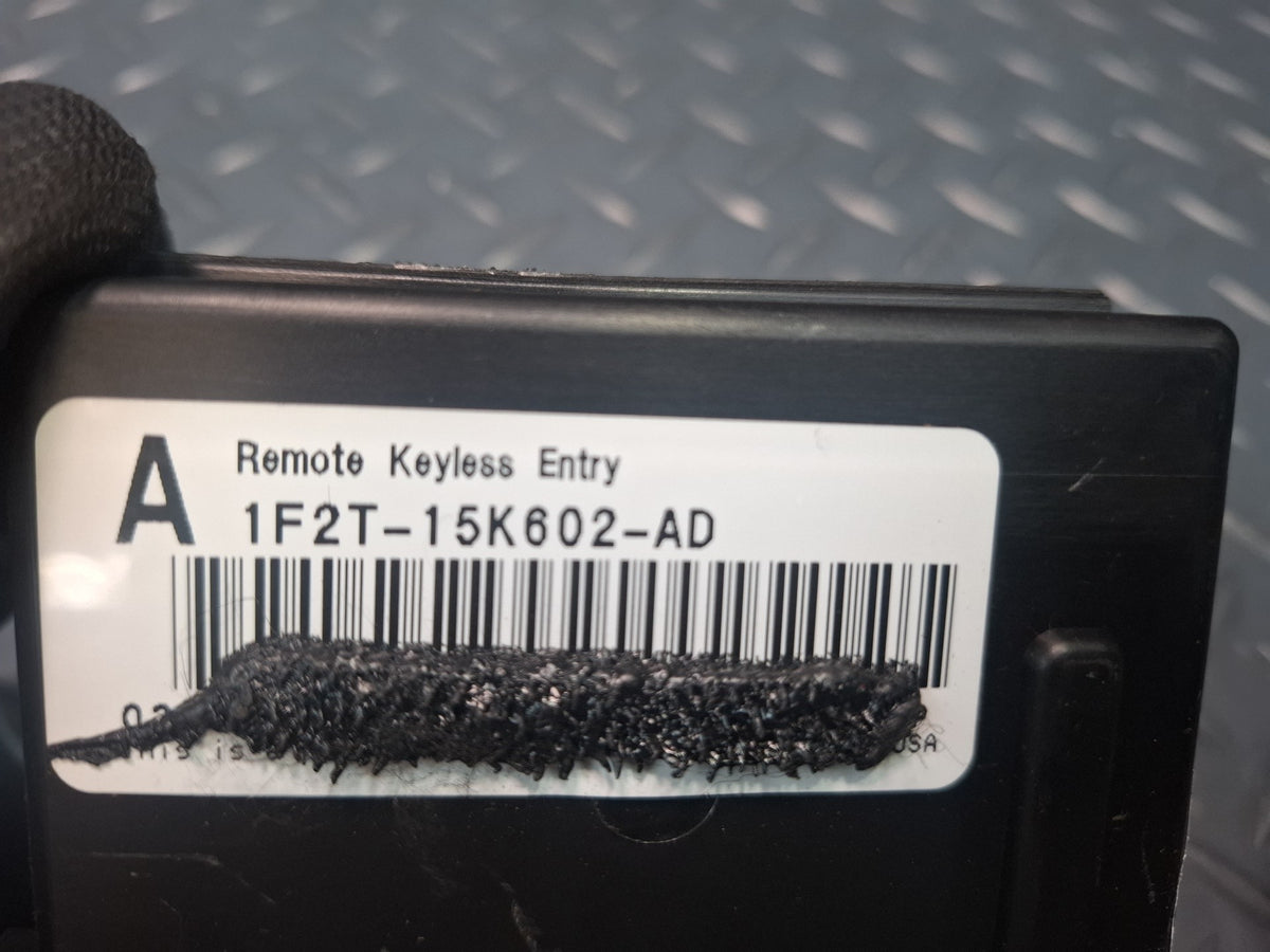 02-05 Ford Thunderbird Keyless Entry Control  Module 1F2T-15K602-AD OEM