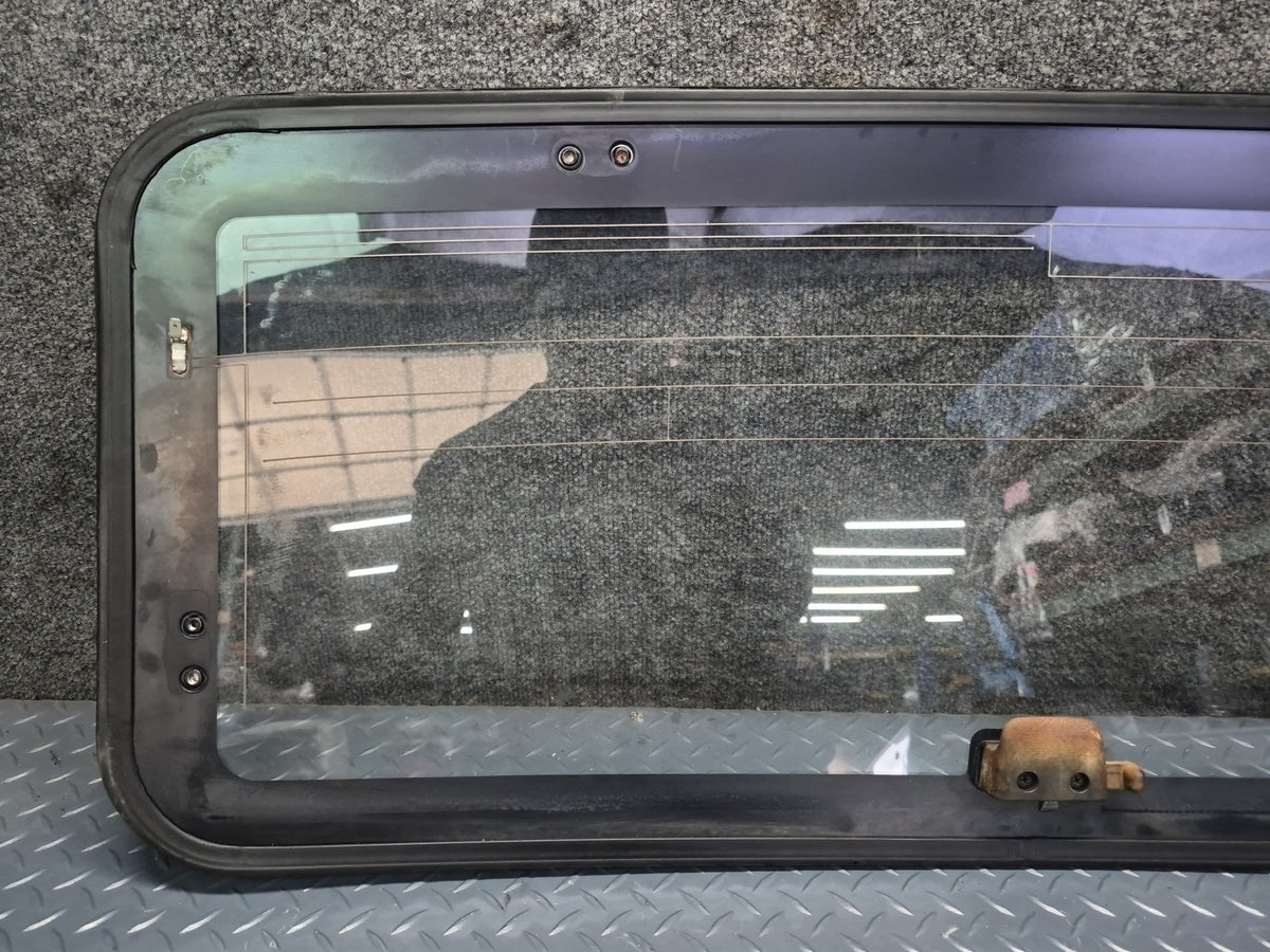 94-96 Toyota Hiace KZH106W Front Upper Sunroof Moon Roof Window Glass OEM