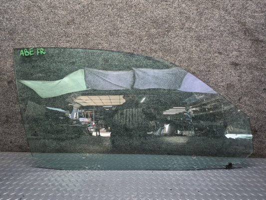 1994-1997 BMW E31 840Ci Front Right Passenger Door Glass Window