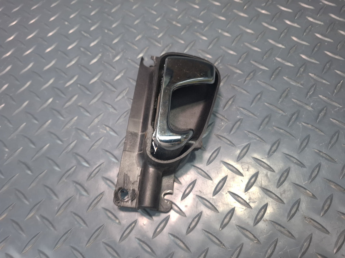 02-05 Ford Thunderbird Right Passenger Door Interior Handle Damaged
