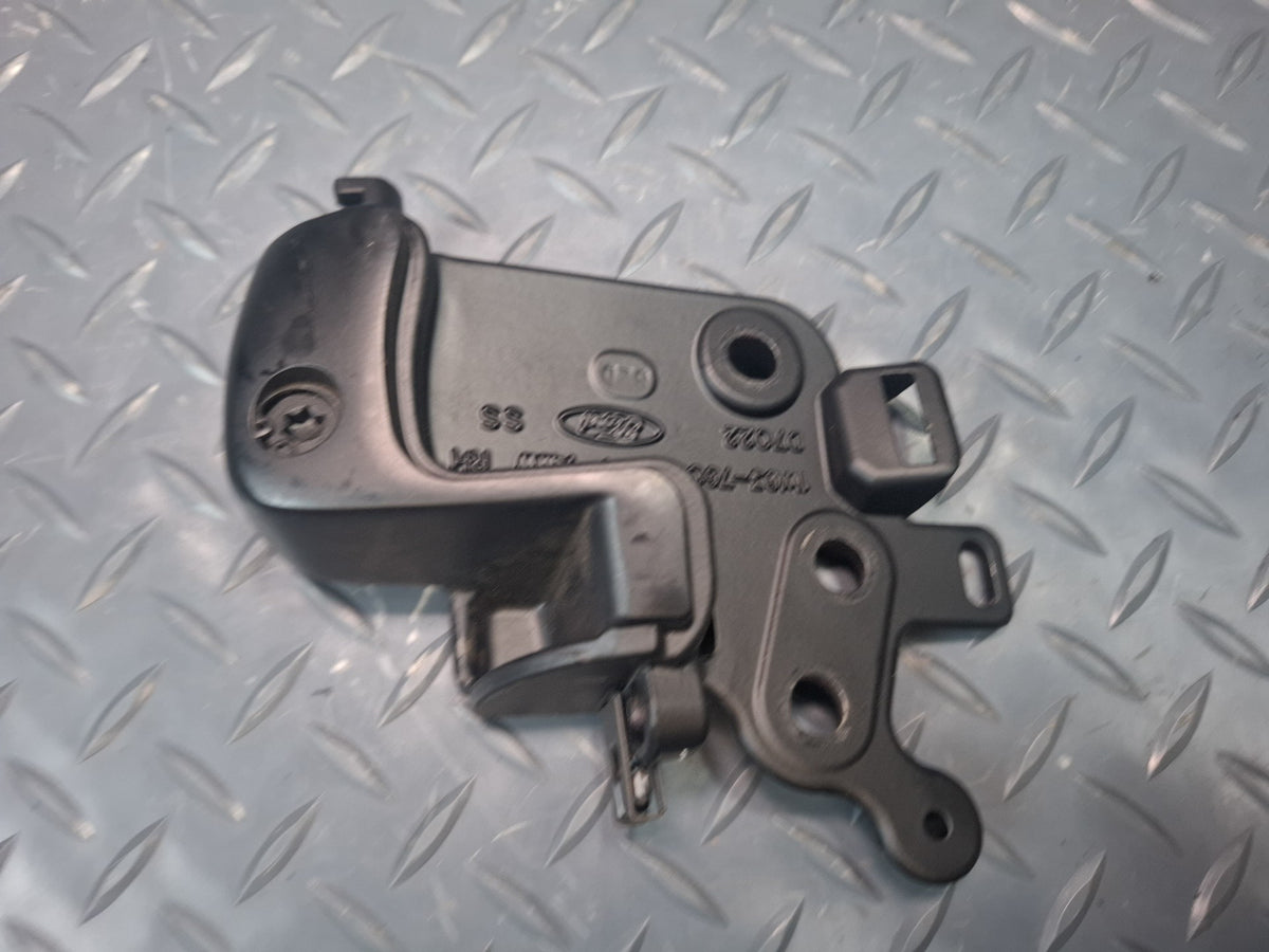 02-05 Ford Thunderbird Set of 2 Convertible Windshield Lock Latch Receiver OEM
