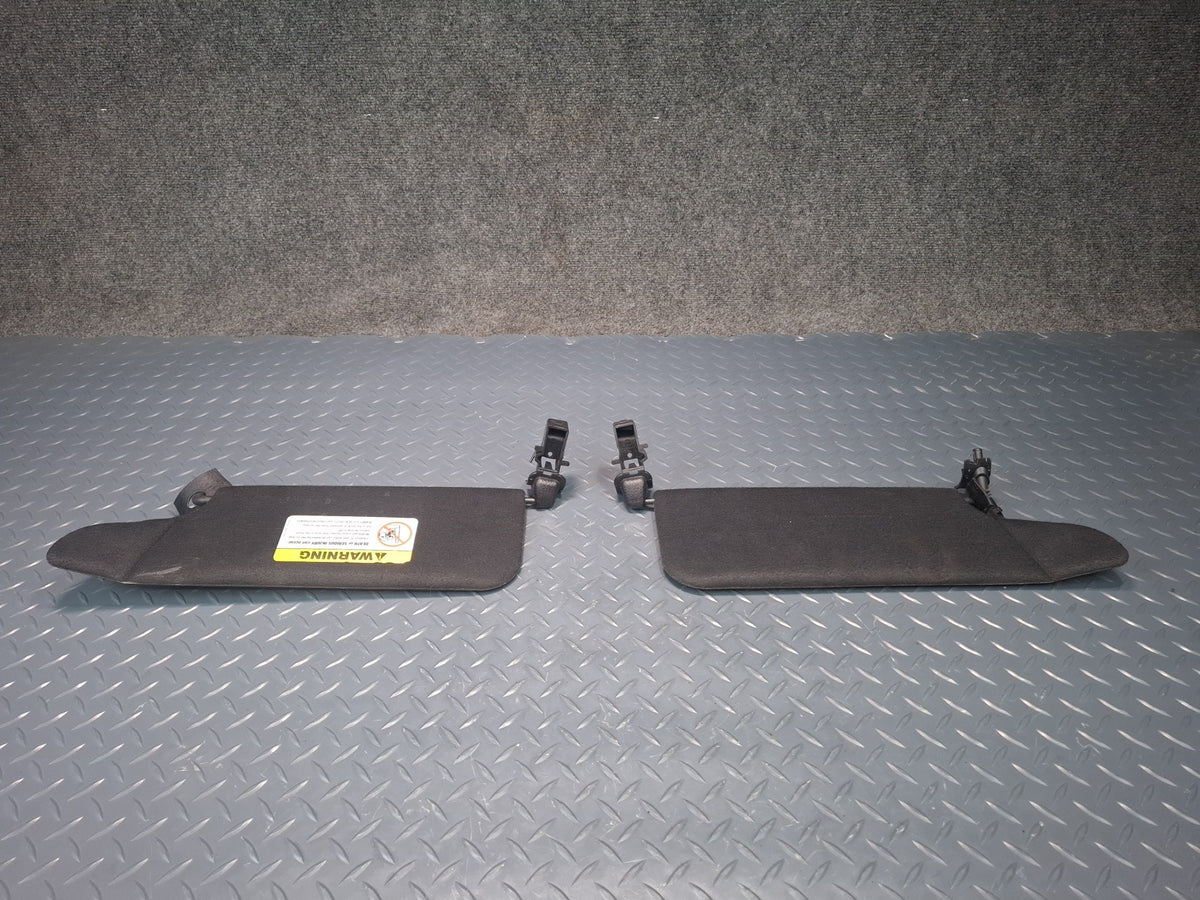 02-05 Ford Thunderbird Set of 2 Left & Right Sun Visor Black OEM