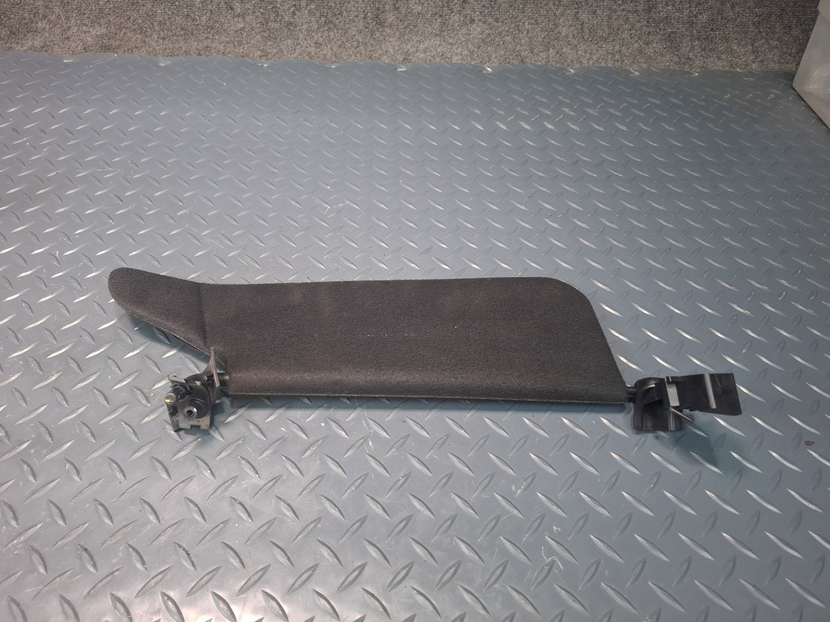 02-05 Ford Thunderbird Set of 2 Left & Right Sun Visor Black OEM