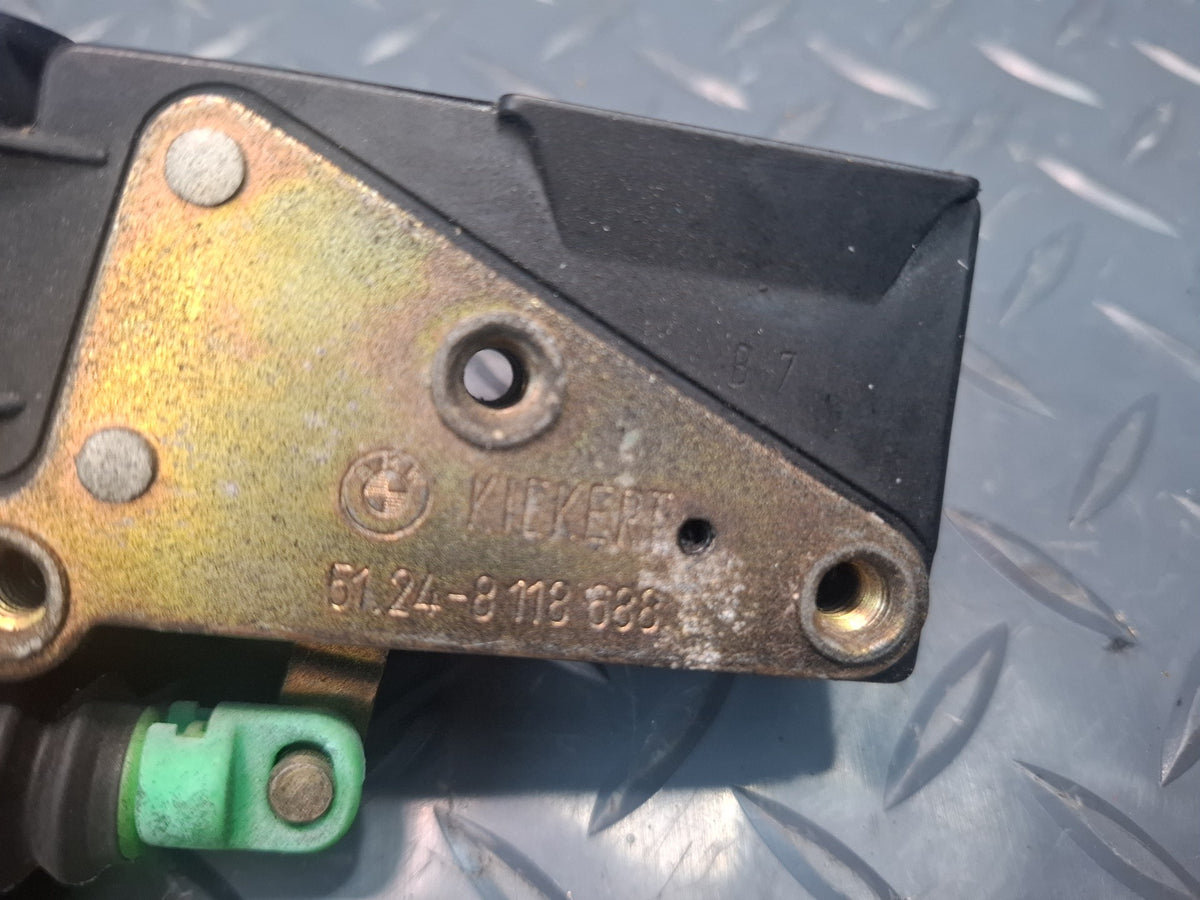 1991-1997 BMW E31 840Ci Rear Trunk Lid Lock Latch Actuator 8118688