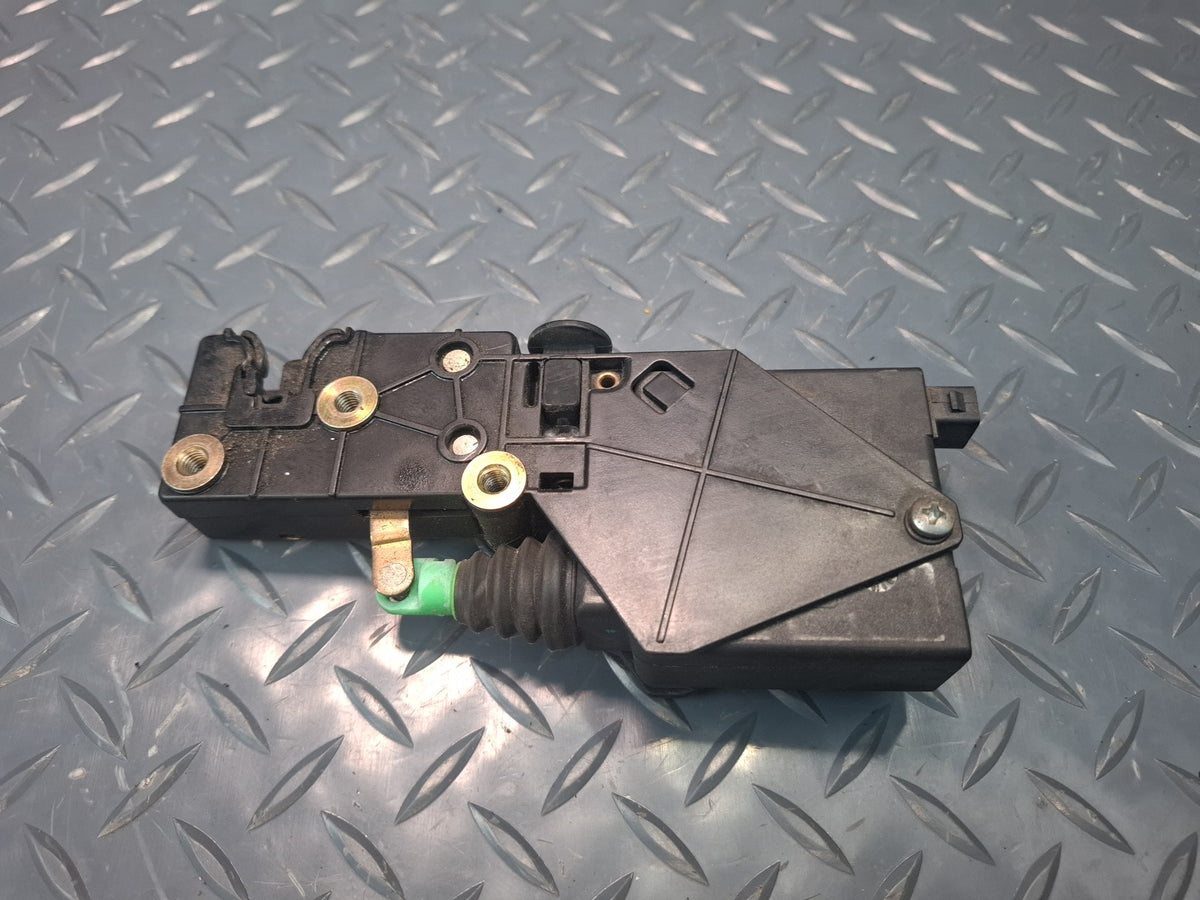 1991-1997 BMW E31 840Ci Rear Trunk Lid Lock Latch Actuator 8118688