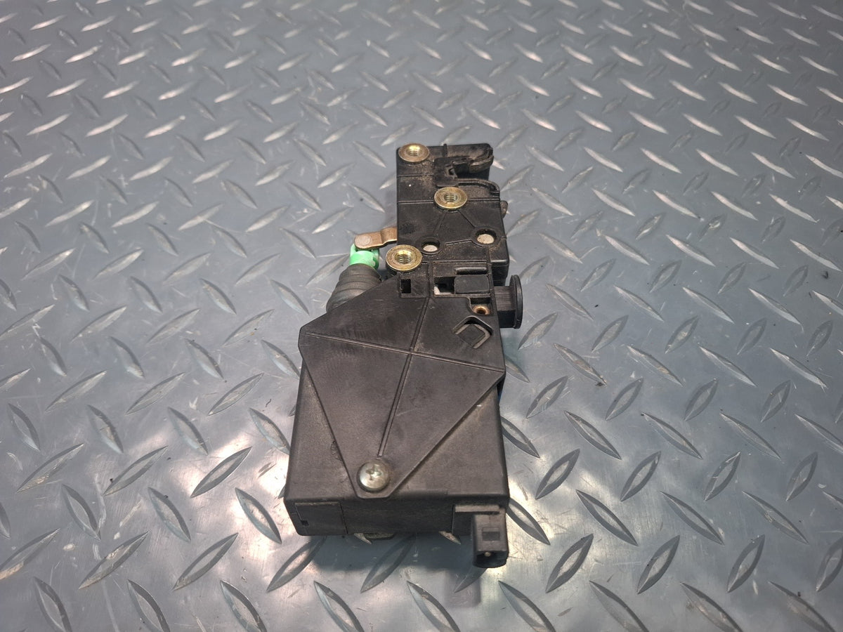 1991-1997 BMW E31 840Ci Rear Trunk Lid Lock Latch Actuator 8118688