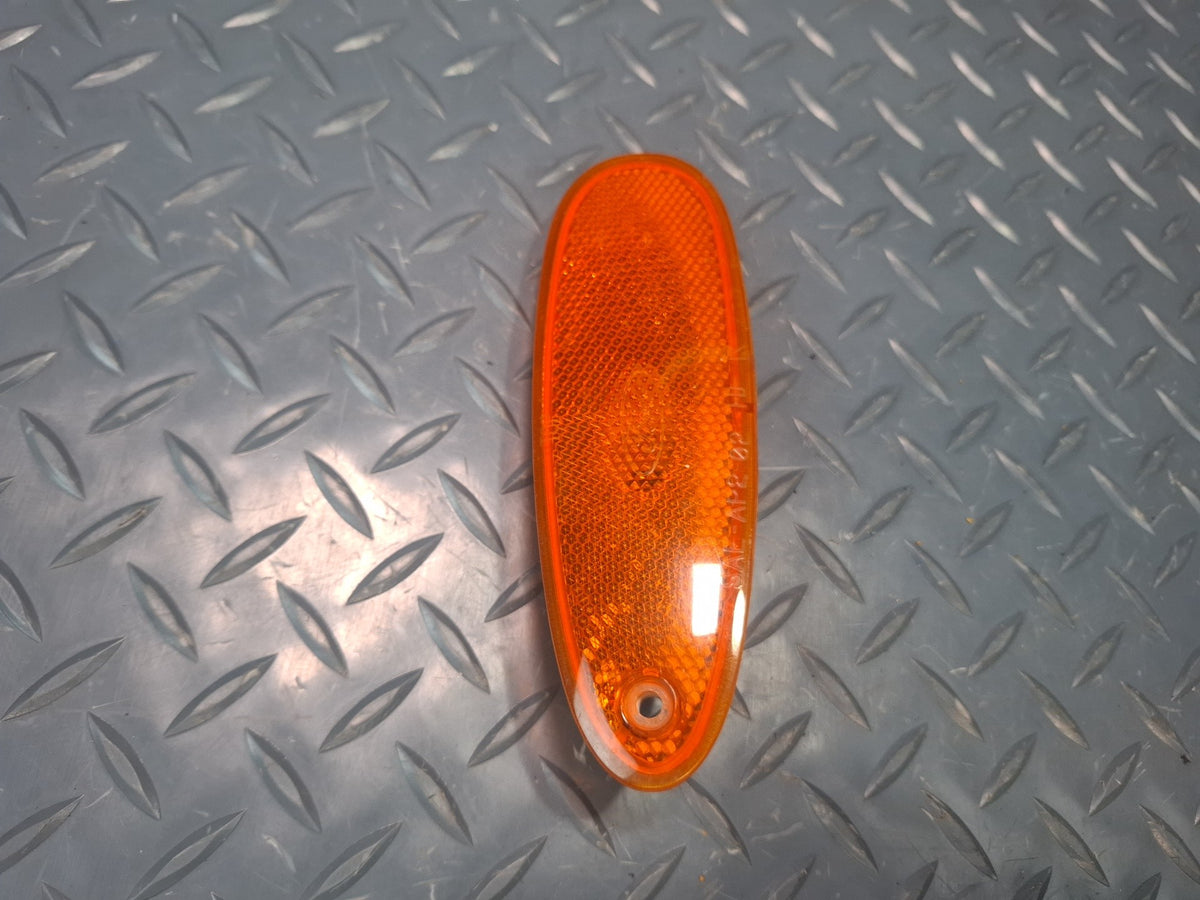 02-05 Ford Thunderbird Front Left & Right Side Marker Light Lamp Set Damaged