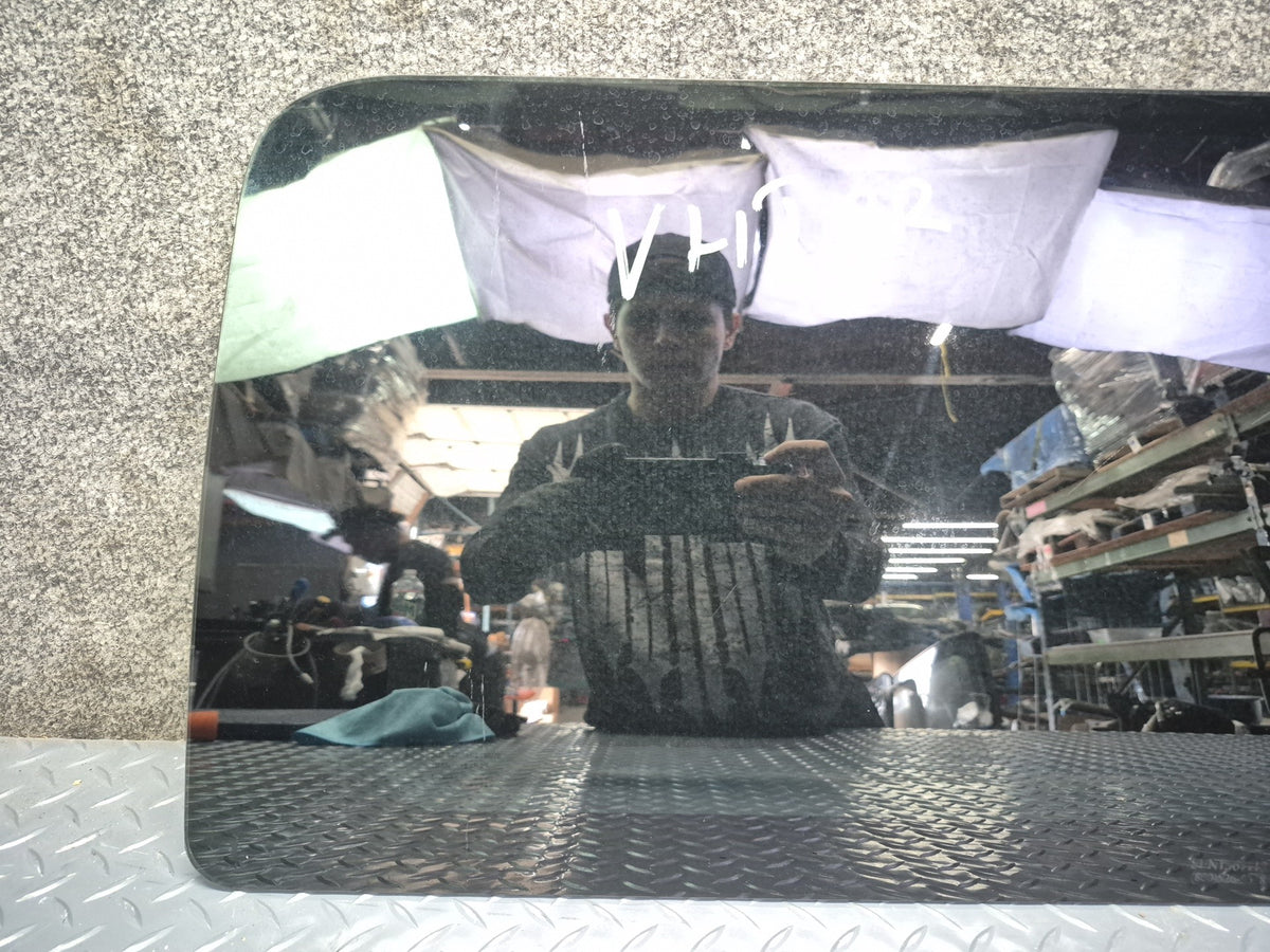 2003-2007 Hummer H2 Rear Right Passenger Side Quarter Glass Window