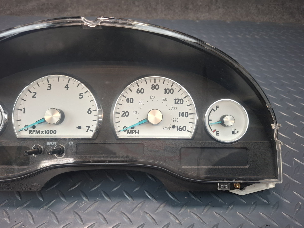 2003 Ford Thunderbird Instrument Cluster Gauge Speedometer 3W6F-10849-CG OEM