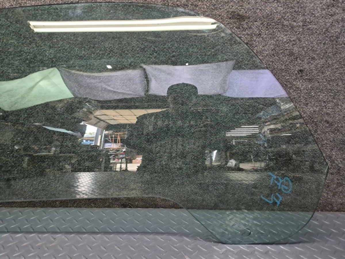 02-05 Ford Thunderbird Front Left Driver Door Window Glass OEM
