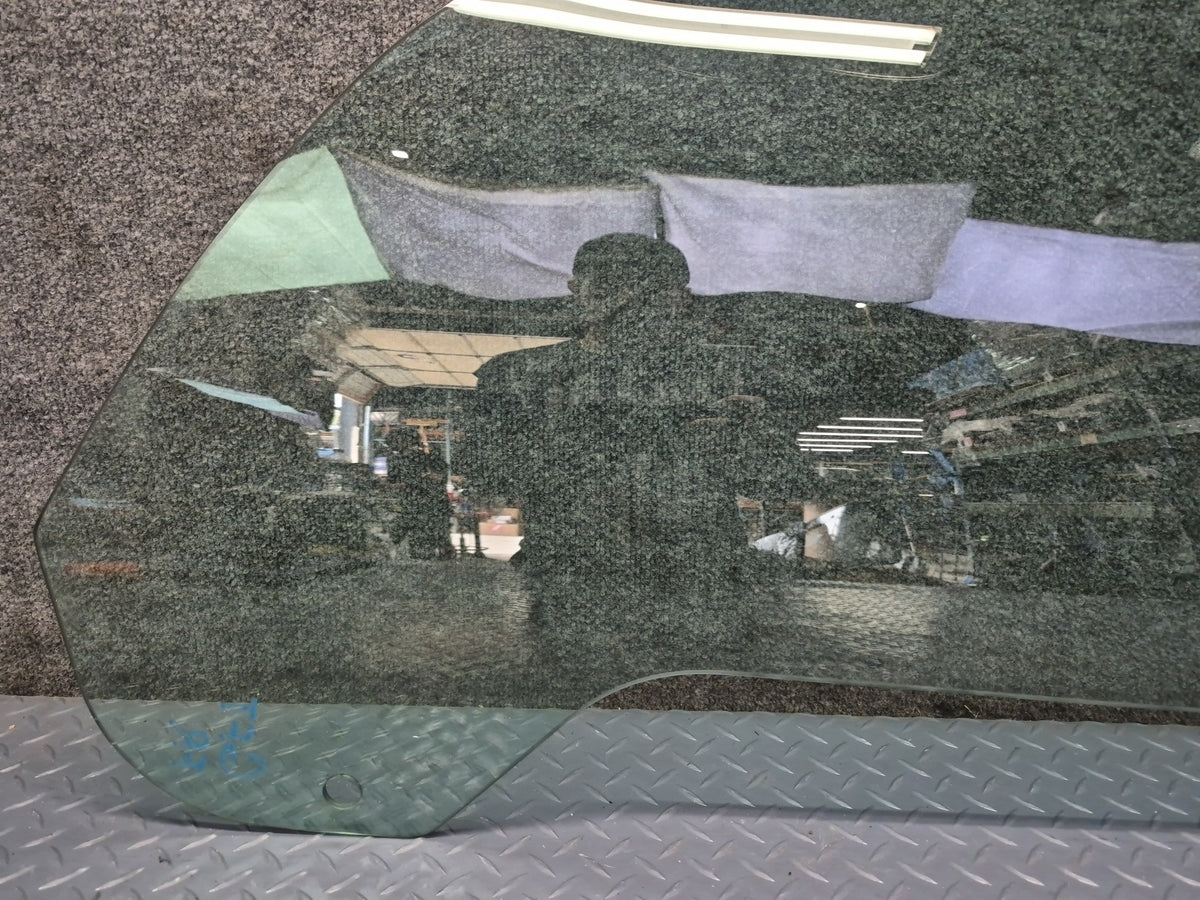 02-05 Ford Thunderbird Right Passenger Door Glass Window OEM