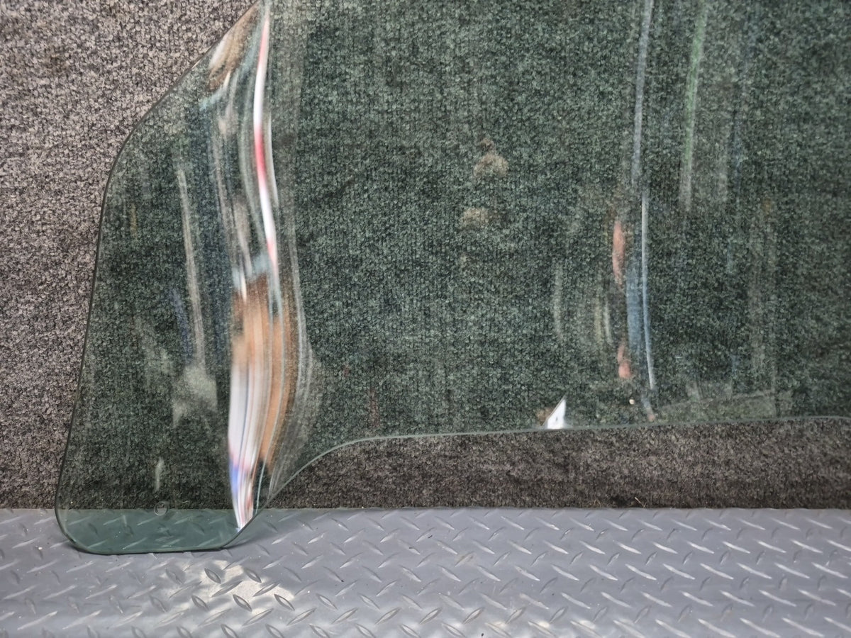 02-05 Ford Thunderbird Right Passenger Door Glass Window OEM