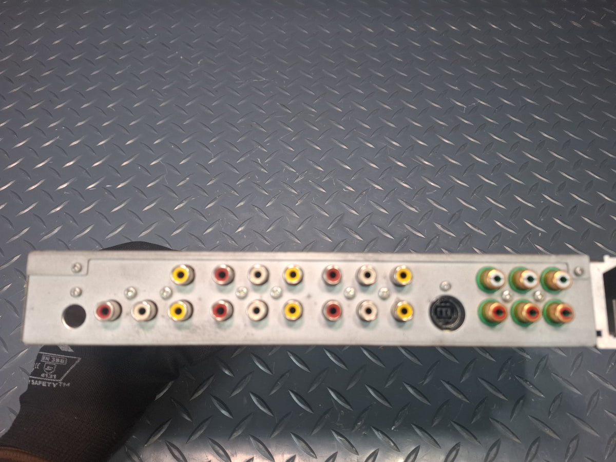 Alpine IVA-D900 Audio System ECU Control Module