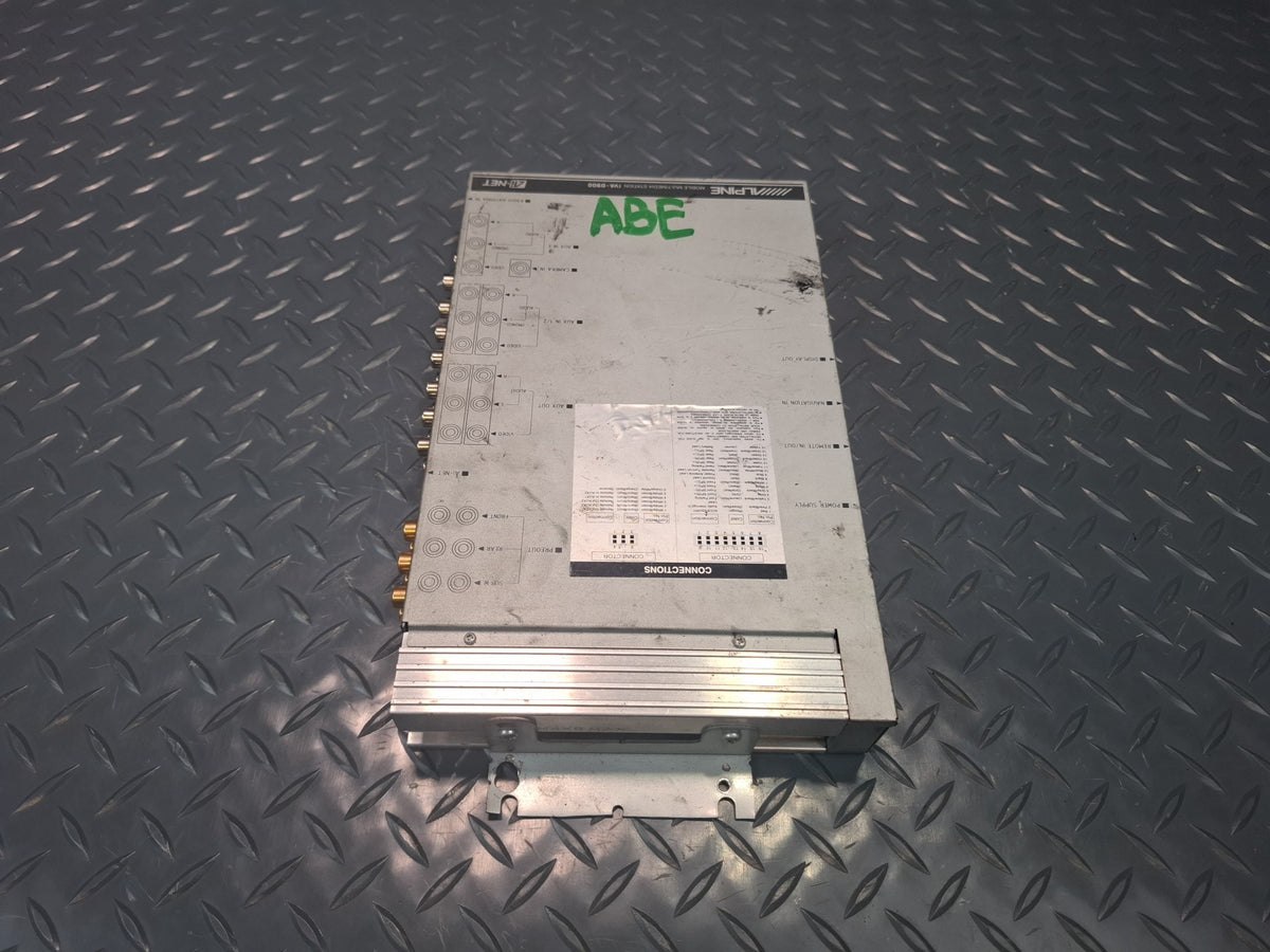 Alpine IVA-D900 Audio System ECU Control Module