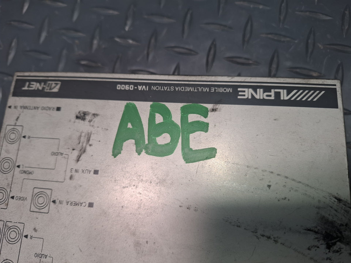 Alpine IVA-D900 Audio System ECU Control Module
