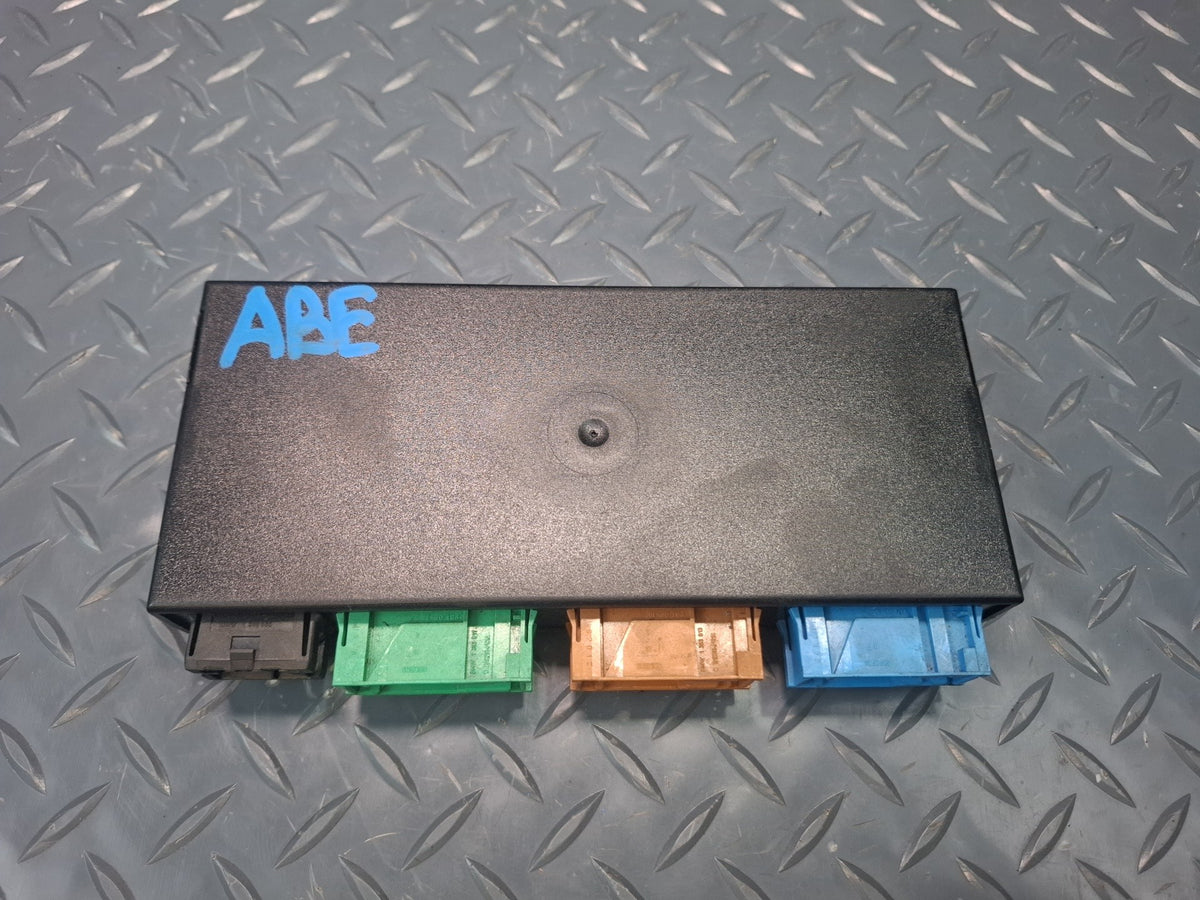 1994-1997 BMW E31 840Ci Body Control Module Unit BCM BCU 8362362