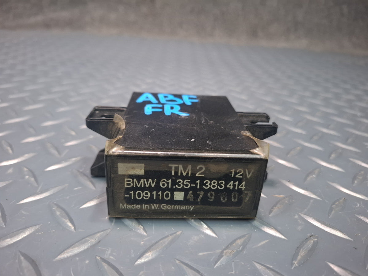 1994-1997 BMW E31 840Ci Right Door Controlmodule 1383414