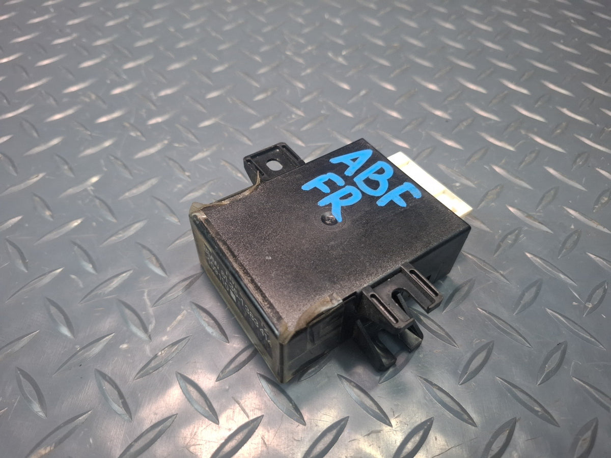 1994-1997 BMW E31 840Ci Right Door Controlmodule 1383414