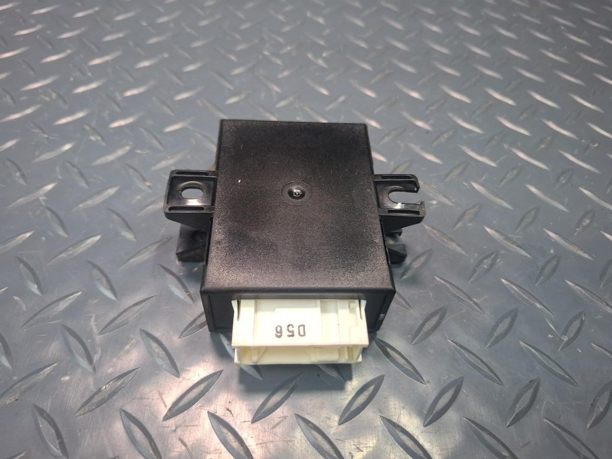 1994-1997 BMW E31 840Ci Right Door Controlmodule 1383414