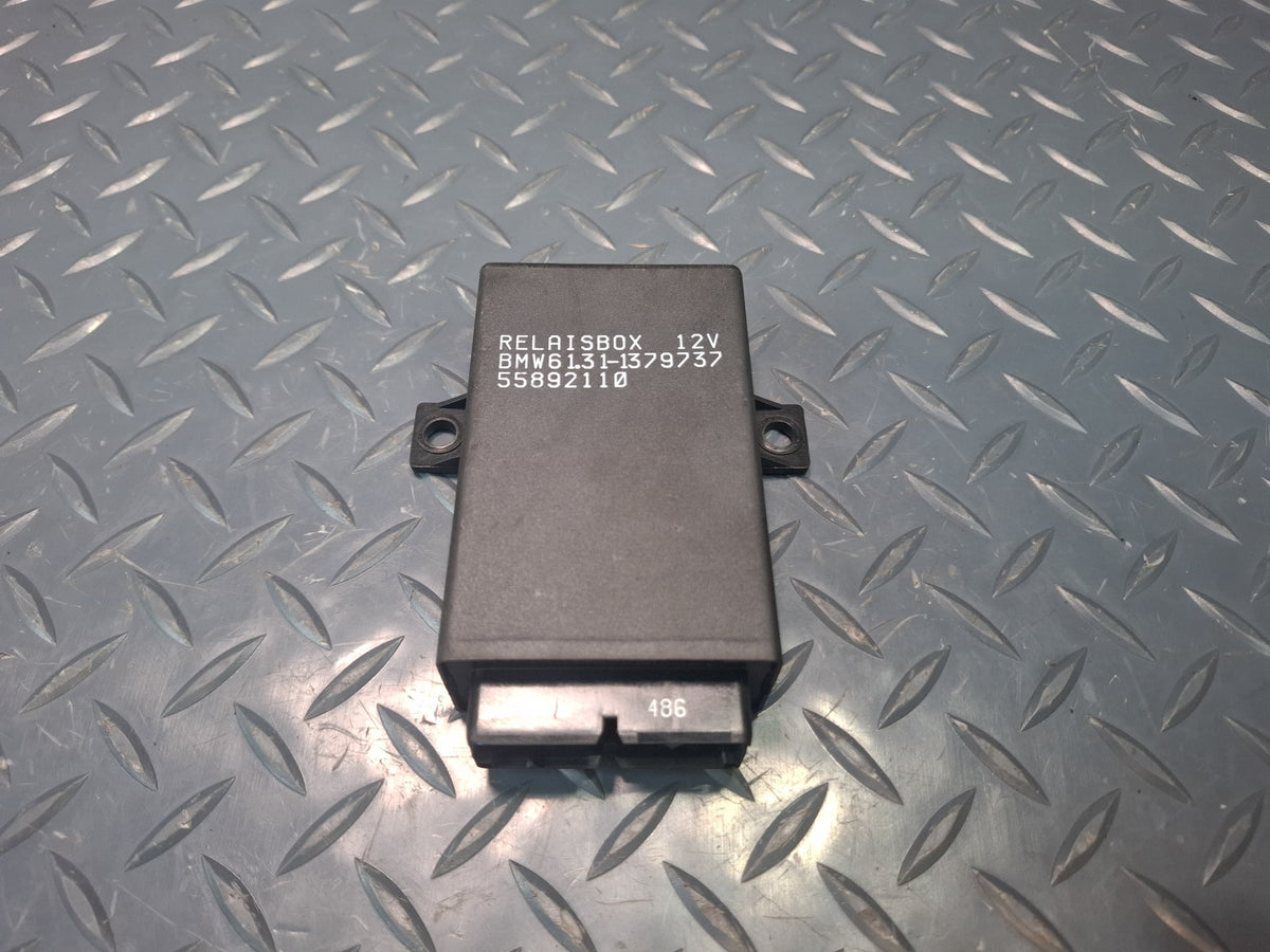 1994-1997 BMW E31 840Ci Climate Control Relay Module 1379737