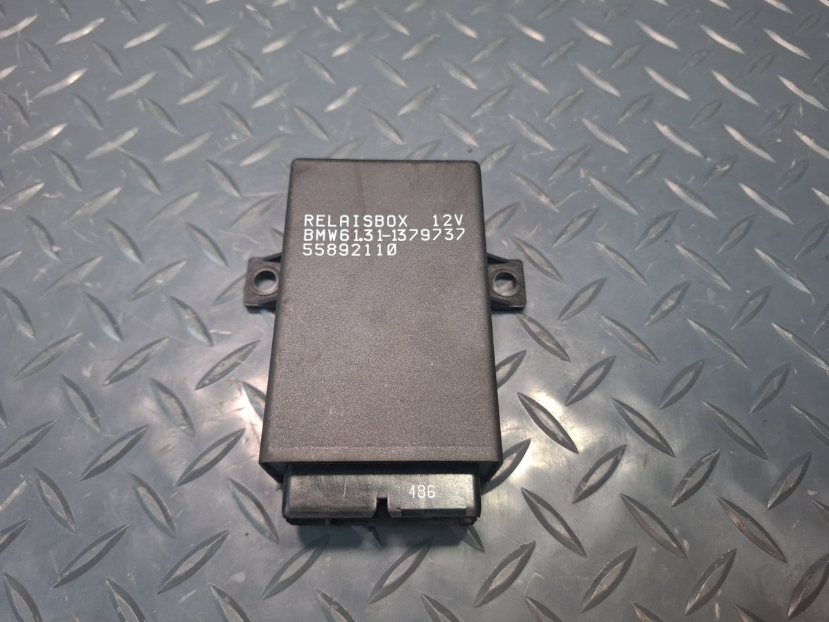1994-1997 BMW E31 840Ci Climate Control Relay Module 1379737